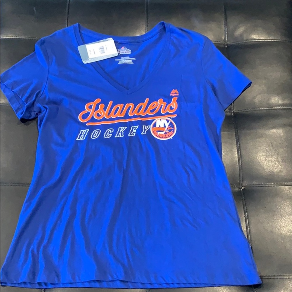 Majestic Islanders T-shirt Size XL